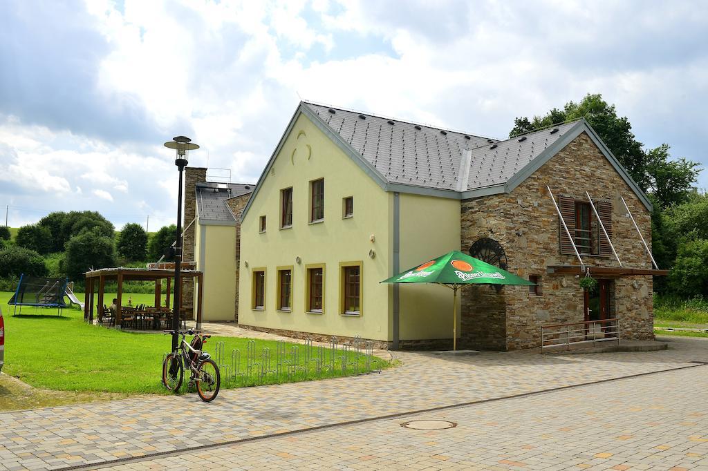 Penzion Mlyn Ropice Exterior photo